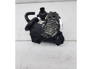 Vstřikovací čerpadlo 8689590, 047114   Volvo V70    d5244t 