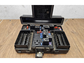 Блок предохранителей GB3T-14D068-KC Ford Ranger