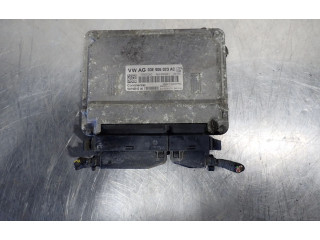 Блок управления двигателем ECU 03E906023AC Skoda Fabia Mk2 (5J)