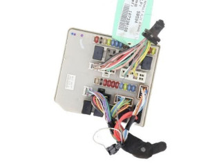 Модуль управления BSM 8201054131 Renault Clio III