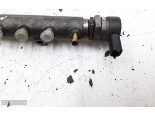 Топливная рампа 30777554 Volvo V70