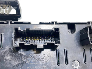 Блок управления климат-контролем NJ6T18C612GB   Ford Escape IV