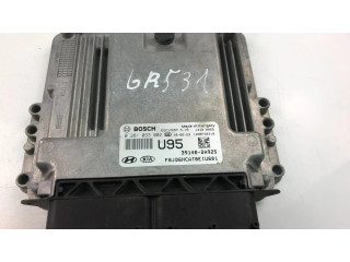 Řídící jednotka 391402A925, 0281033002 KIA Ceed 2017