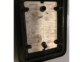 Блок предохранителей  1235400082   Mercedes-Benz W123    