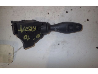 Ручка стеклоочистителей Ford Fiesta