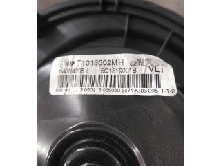 Вентилятор печки    5Q1819021B, 5Q0907521C   Volkswagen Golf VI