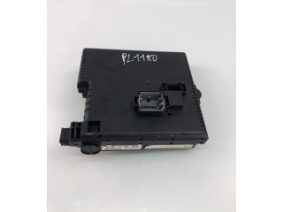 Блок предохранителей 8688264, PL1180 Volvo V70