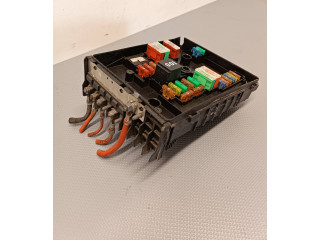 Блок предохранителей  1K0937125D, 01718307   Volkswagen Touran II    