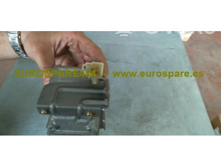 Блок предохранителей MB863942 Mitsubishi Montero