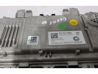 Спидометр (приборный щиток) 5E3920770A Skoda Octavia Mk4