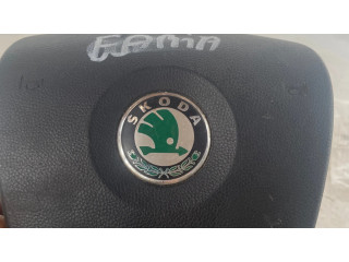 Подушка безопасности водителя 5J0880201D, 61954050C   Skoda Fabia Mk2 (5J)