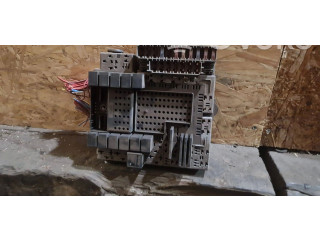 Блок предохранителей 9494509 Volvo S80