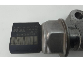 Топливная рампа 04L125 Audi A3 S3 A3 Sportback 8P