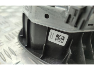 Подушка безопасности водителя 5G0880201R Volkswagen Golf Sportsvan