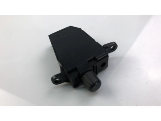 Блок управления 4232Y54   Lexus LS 400