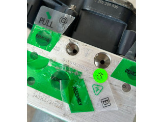 Jednotka ABS 9J1614095S Porsche Taycan 9J1 2019