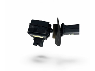 Ручка стеклоочистителей 61318363664, 8363664 BMW 5 E39