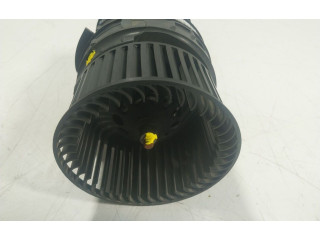 Вентилятор печки    272109961R, N109416C   Renault Trafic III (X82)