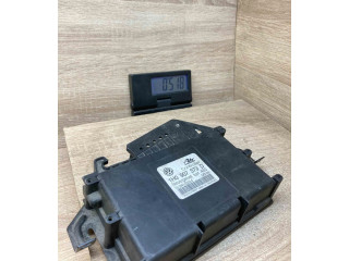 Блок управления АБС 1H0907379D   Volkswagen PASSAT B4