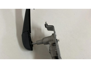 Моторчик заднего дворника FK7217404AC Land Rover Discovery Sport