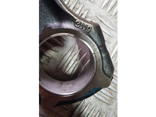 Píst Mercedes-Benz C W203