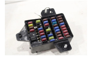 Блок предохранителей Y280T11   SsangYong Rexton    