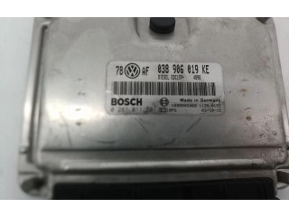 Блок управления двигателем Блок управления 038906019KE Skoda Superb B5 (3U)