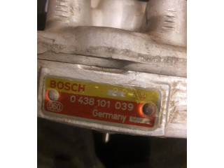 Топливная рампа 0438101039   Volkswagen Corrado   для двигателя KR