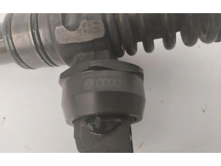 Форсунка 038130079TX    Volkswagen Caddy   