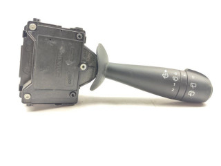 Ручка стеклоочистителей 8201168008 Dacia Dokker