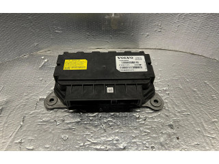 Блок подушек безопасности 32221372   Volvo XC90