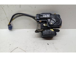 Zámek zadních dveří Toyota Avensis T250 2006