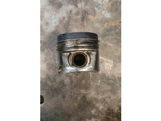  Поршень    Skoda Superb B6 (3T)  