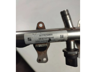 Vstřikovací lišta A1770703600, 1813703740440 Mercedes-Benz S AMG W222