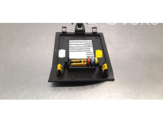 Pojistková skříňka 243138249R Renault Captur II 2021