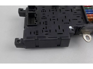 Блок предохранителей 8678449, 518829015 Volvo S80