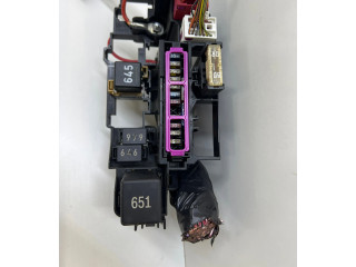 Блок предохранителей 8K1937503   Audi A5 8T 8F    