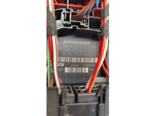 Блок предохранителей 3c0937049e Volkswagen Golf Plus