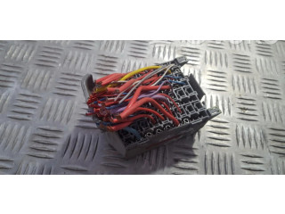 Блок предохранителей  9162439, 9162439   Volvo V70    