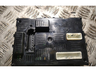 Блок комфорта 8200525391 Renault Clio III