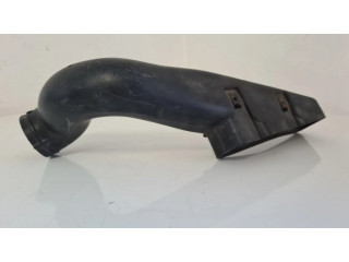 Деталь (детали) канала забора воздуха