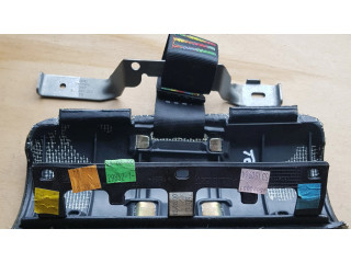 Подушка безопасности обложка