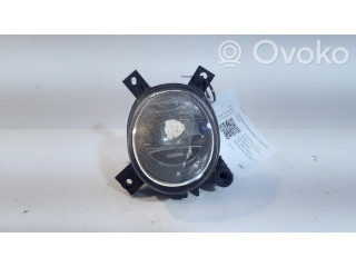 Передняя противотуманная фара