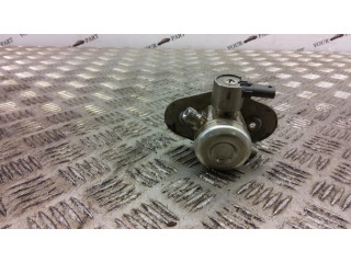 Vstřikovací čerpadlo 7636881 BMW X1 F48 F49