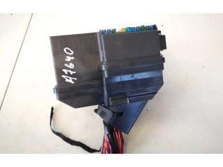 Блок предохранителей Volkswagen Phaeton