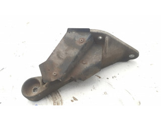 Кронштейн крепления двигателя