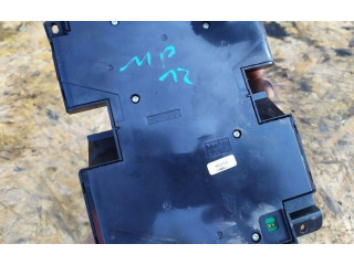 Блок управления климат-контролем EEEEEEEE   Volvo V50