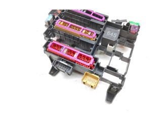 Блок предохранителей 80A971845, YWXAUBU904   Audi Q5 SQ5    