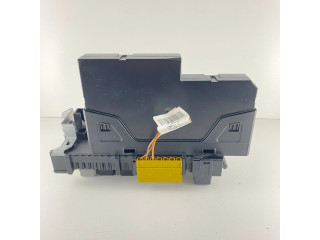 Pojistková skříňka A2049005201 Mercedes-Benz C W204 2009