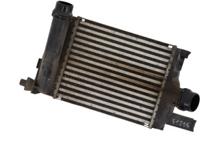 Интеркулер Dacia Sandero